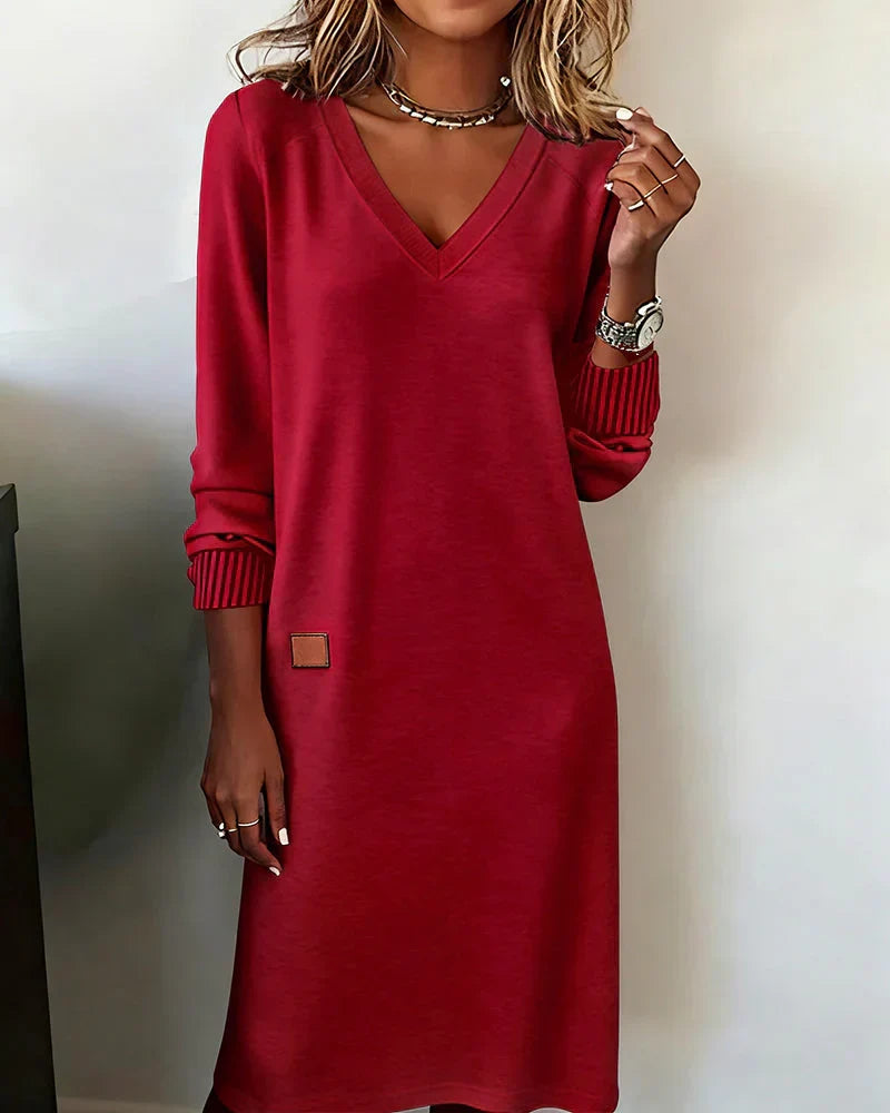 Luisa Cozy Dress with V-Neckline and Pockets - photo 3