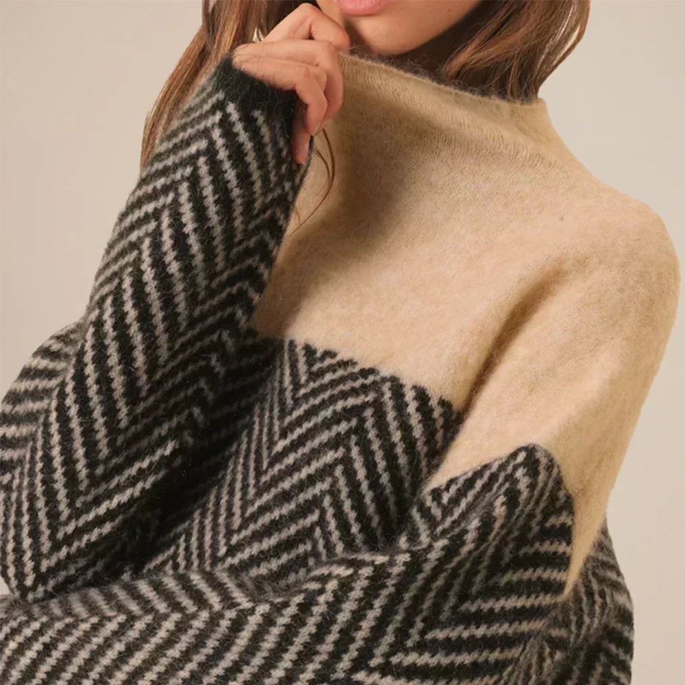 Eva Herringbone Knit Sweater - Two-Tone Stand Collar Sweater - photo 4