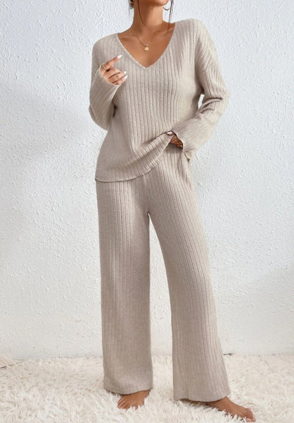 Evangeline Two-Piece Lounge Set | KateMoon - photo 5