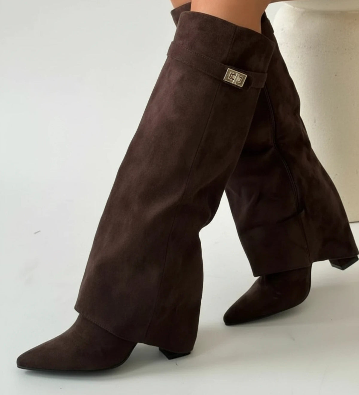Knee-High Slouch Boots with Pointed Toe Design for Women - photo 3