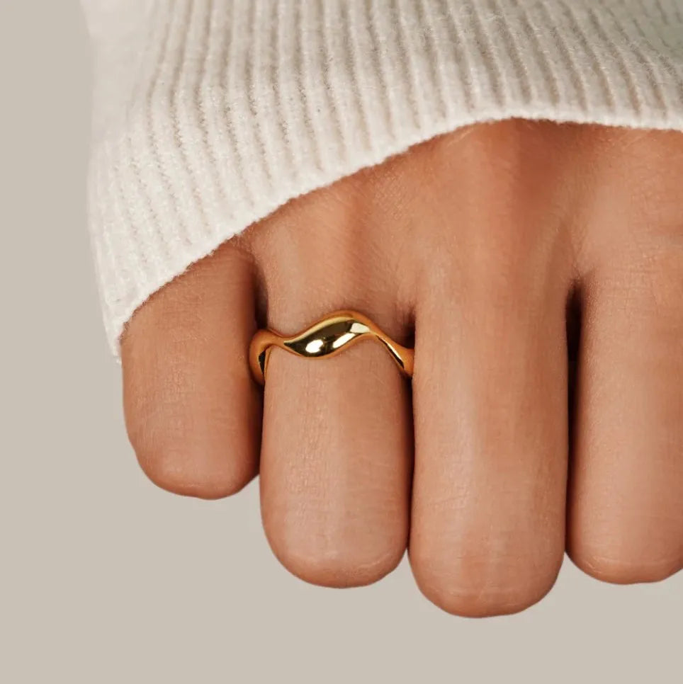 Marina Gold Wave Ring