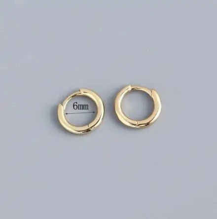 Mia Dainty Hoop Earrings