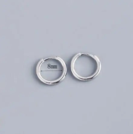 Mia Dainty Hoop Earrings