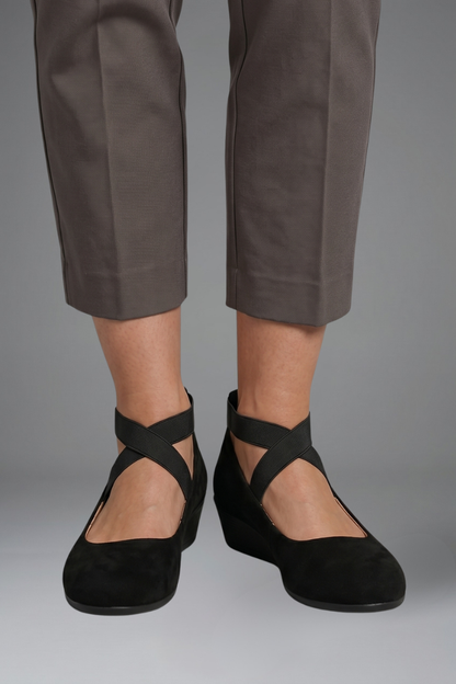 Nora Cushioned Comfort Flat Shoes - photo 3