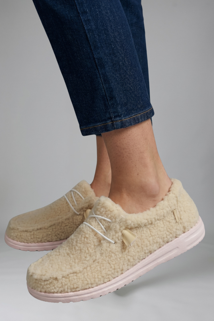 Women's Cushioned Comfort Loafers - Slip-On Winter Shoes - photo 5