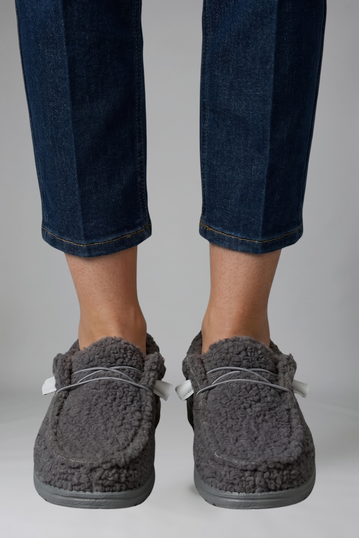 Women's Cushioned Comfort Loafers - Slip-On Winter Shoes - photo 9